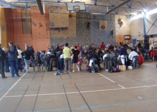  Concurso de escalada en Saintes 